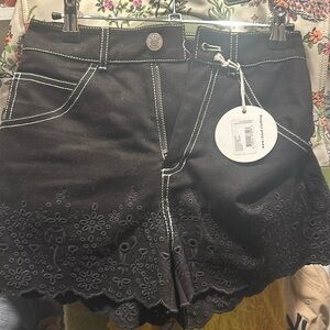 Staid mini shorts